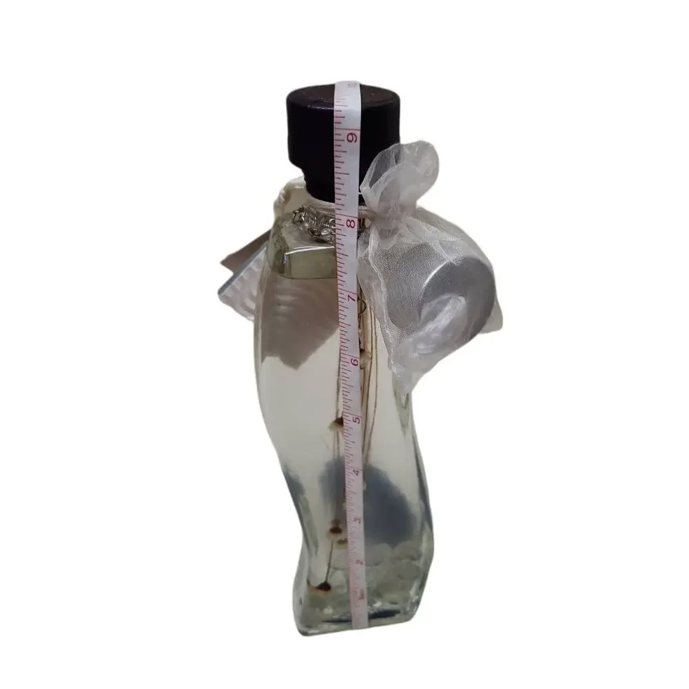 Illuma Oil Candles Beautiful Glass Container With Flowers & Gems